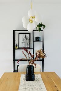 Fotografie z fotogalerie ubytování Stylisches Ferienhaus bis 6 Gäste mit einzigartigem Seepanorama v destinaci Ermatingen