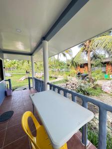 Zahrada ubytování Cris & Mar Homestay