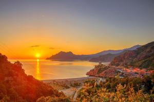 Paesaggio naturale nelle vicinanze dell'aparthotel