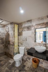 Phòng tắm tại Mavina villa
