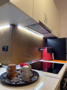 Studio near U.S. Embassy - Imazhi 9