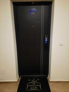 Fotografija v galeriji nastanitve Apartman Lux-besplatno korišćenje zasebne garaže v mestu Sremska Mitrovica