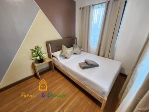 Postel nebo postele na pokoji v ubytování 3 Bedroom Corner Panoramic View + 16 fotografií