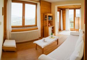 Postel nebo postele na pokoji v ubytování Panoramahotel Wagner - Das Biohotel am Semmering