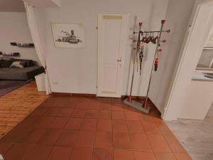 Fotografia z galérie ubytovania Gemütliches Haus mit schönem Garten vo Viedni