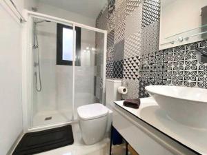 Ένα μπάνιο στο Appartement Mil palmeras +21 φωτογραφίες