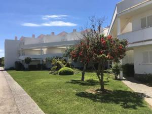 Vonkajšia záhrada v ubytovaní Novo Sancti Petri - Playa, Piscina, Golf y Relax