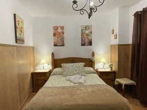 Posteľ alebo postele v izbe v ubytovaní Vivienda Rural LA SOÑADA en El Bosque + 15 fotografií