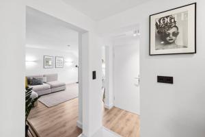 Ένα ή περισσότερα κρεβάτια σε δωμάτιο στο Stylischer WohnTRAUM in Ronsdorf - Nähe DUS & Dortmund & Köln & Essen