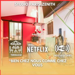 un flyer pour un restaurant avec une porte menant à une cuisine dans l'établissement Paris-Zénith-bienvenue-terrasse-Netflix, à Pantin