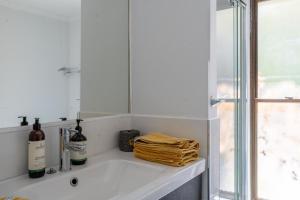Foto dalla galleria di Serenity - Gold Coast hinterland getaway for a couple, family or group a Mount Tamborine