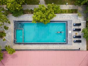 Bazén v ubytování Yala Chalets by Lalan Leisure nebo v jeho okolí