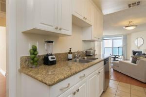 Panoramic Penthouse Venice/ Marina Del Rey.