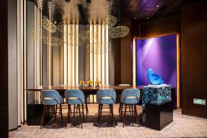 Ruang duduk di Hampton by Hilton Beijing West Railway Station Lize Business District
