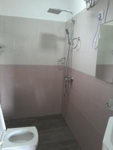 Bagno di Creek View Inn