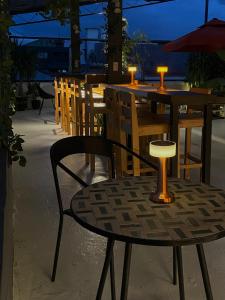 Restaurace v ubytování Lime Lite Manila Hostel
