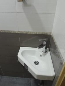 Bagno di Creek View Inn