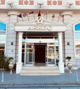 a building with the entrance to a akoya building at Askoc Hotel & SPA in Istanbul