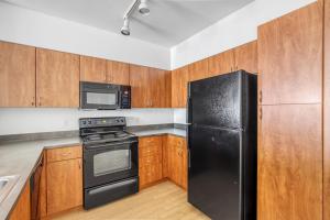 Galeriebild der Unterkunft Downtown Bellevue 2BR w WD Storage nr Shops SEA-318 in Bellevue