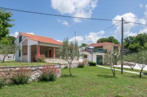 Vonkajšia záhrada v ubytovaní Villa Smajo