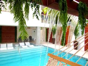 Bazén v ubytování Nautilus by La Jamaca Hotels-Downtown La Parguera nebo v jeho okolí