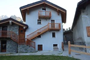 Budova, kde se apartmán nachází