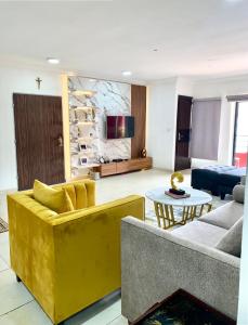 A seating area at VI/Ikoyi/Oniru Lagos Property
