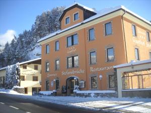 Hotel Gasthof Stefansbrücke v zime