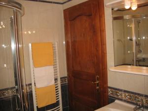 Ett badrum på Apartments Timjana