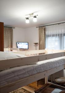 Postel nebo postele na pokoji v ubytování Hostel Wielka Krokiew