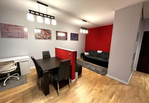 Posedenie v ubytovaní Apartament Włodarzewska