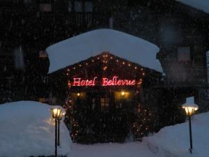 Hotel Bellevue during the winter