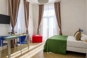 TV a/nebo společenská místnost v ubytování Palazzo Olivieri Amalfi Coast