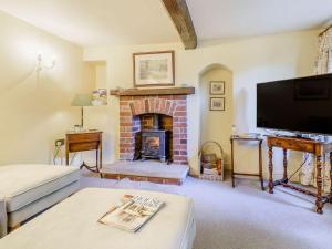 Et tv og/eller underholdning på Mulberry Cottage
