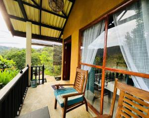 Balkón nebo terasa v ubytování Rainforest Nature House + 29 fotografií