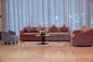 Area soggiorno di فندق سافوي جدة Savoye Hotel