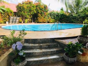 Piscina di ITALIAN GUEST o nelle vicinanze
