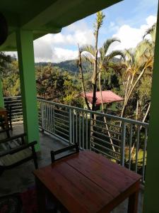 Un balcón o terraza de Beauty Mount Tourist Inn