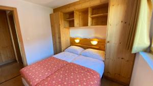 Letto o letti in una camera di Pracondu 1 001 - OUTDOOR & FUN apartment 8 pers