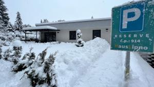 HausLipno Bungalov na Lipně v zime