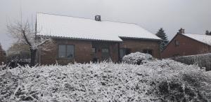 Le Logis du Plateau v zimě