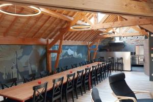 Restaurace v ubytování Sous le Charme - Gîte rural grande capacité (16p)
