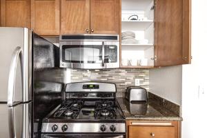 Playa del Rey 1BR w WD Gym Pool nr beach LAX-411