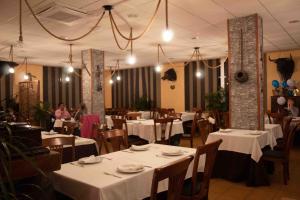 Ресторант или друго място за хранене в Casa Marinero