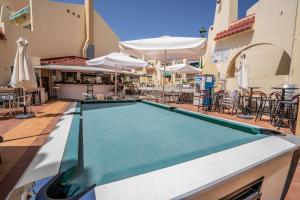 Bazén v ubytování Casa Gloria Apartment Mareverde Costa Adeje nebo v jeho okolí