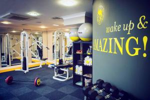 The fitness centre and/or fitness facilities at The Brehon Hotel & Spa