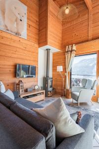 Posedenie v ubytovaní 2 bed Chalet, sleeps 5 with shared pool - Morzine