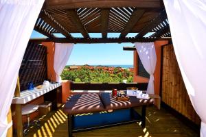 Posedenie v ubytovaní Aparthotel Novo Resort