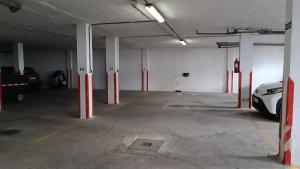 Zdjęcie z galerii obiektu Sherryflat Moneo - Parking w mieście Jerez de la Frontera