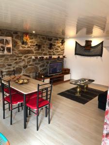 Μια τηλεόραση ή/και κέντρο ψυχαγωγίας στο Casas do Lobo